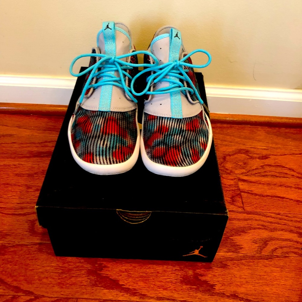 Jordan Eclipse 6y - image 3